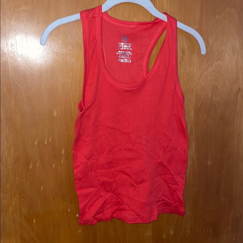Strawberry Red Ribbed Tank 🍓 - Picture 5 of 9